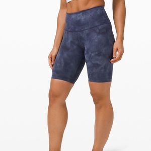 Wunder Train High-Rise Short 8” - Diamond Dye Shade Naval Blue